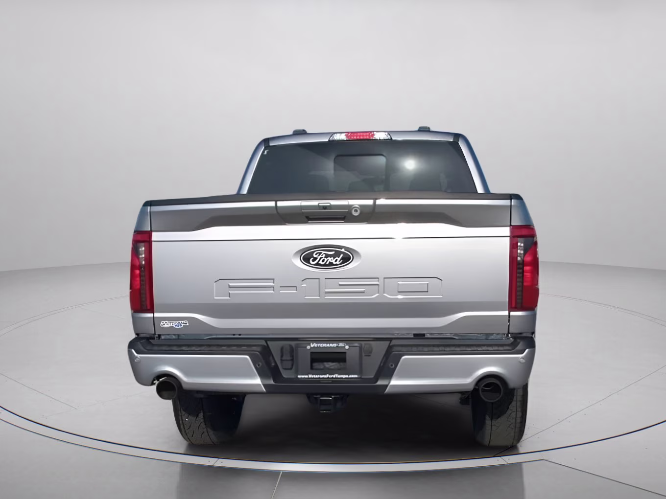 2026 Iconic Silver Metallic Ford F-150 XLT Crew Cab Pickup 4X4 Truck