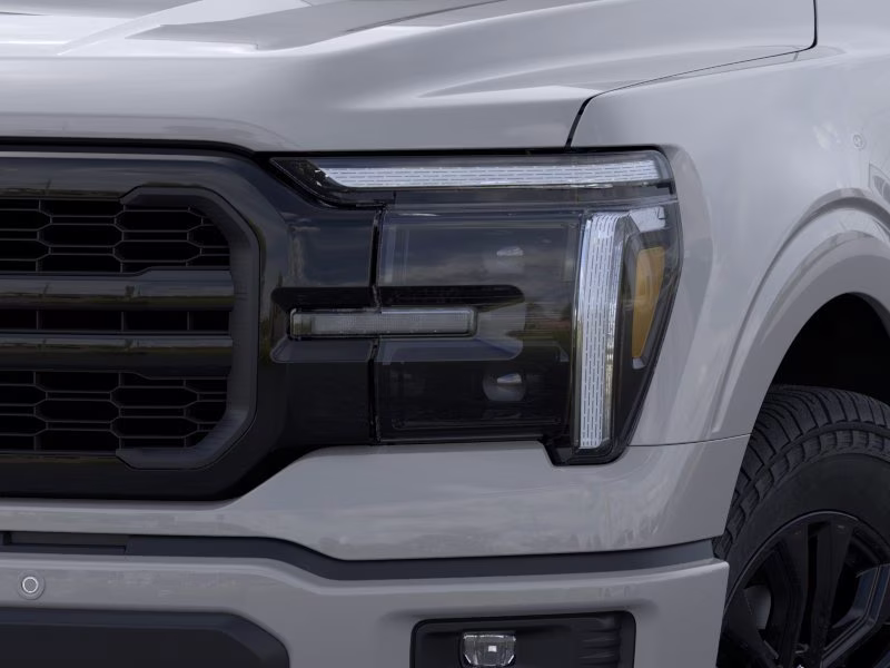 2026 Avalanche Ford F-150 LARIAT Crew Cab Pickup 4X4 Truck