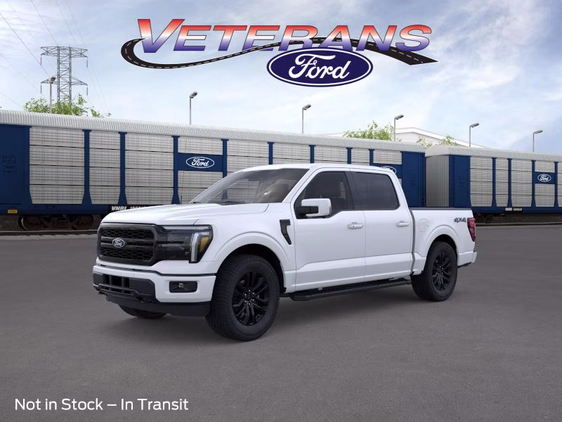 2026 Star White Metallic Tri-Coat Ford F-150 LARIAT Crew Cab Pickup 4X4 Truck