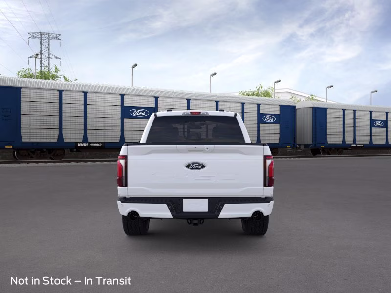 2026 Star White Metallic Tri-Coat Ford F-150 LARIAT Crew Cab Pickup 4X4 Truck