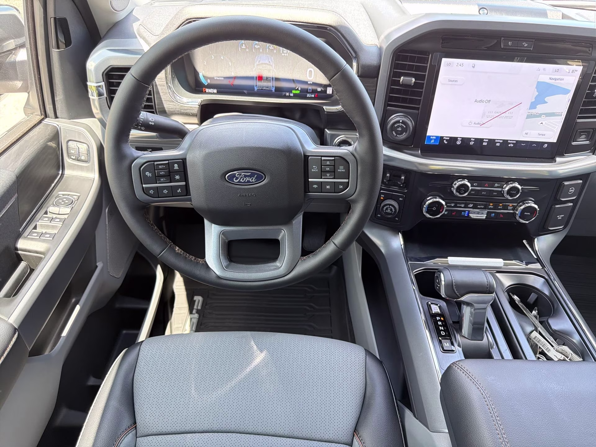 2026 Avalanche Ford F-150 LARIAT Crew Cab Pickup 4X4 Truck