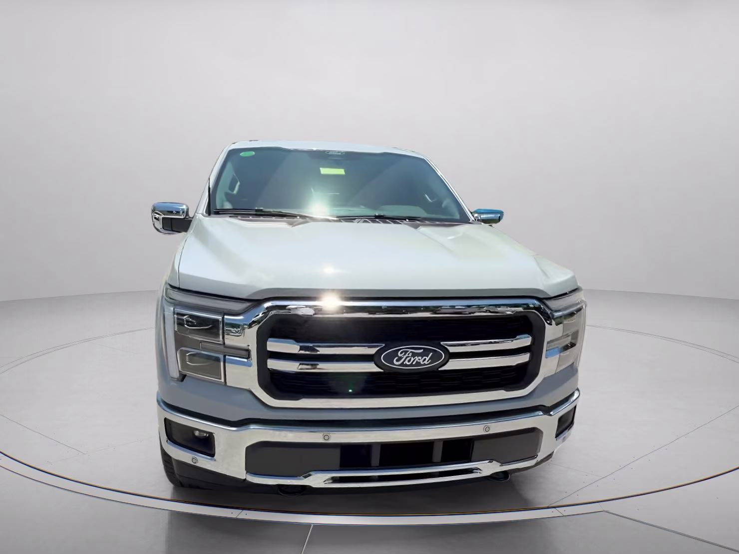 2026 Avalanche Ford F-150 LARIAT Crew Cab Pickup 4X4 Truck