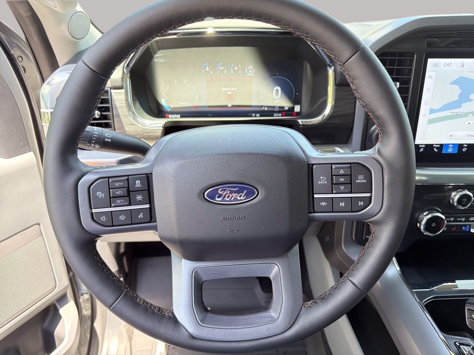 2026 Avalanche Ford F-150 LARIAT Crew Cab Pickup 4X4 Truck