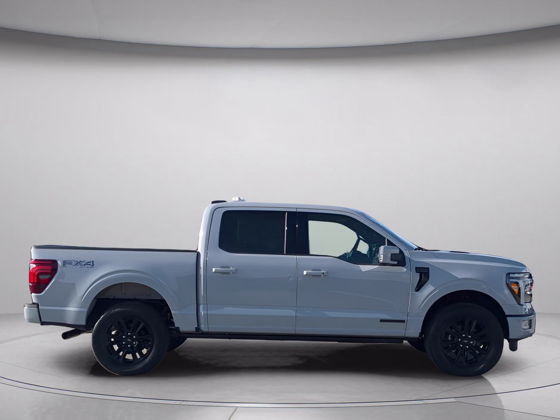 2026 Avalanche Ford F-150 Platinum Crew Cab Pickup 4X4 Truck