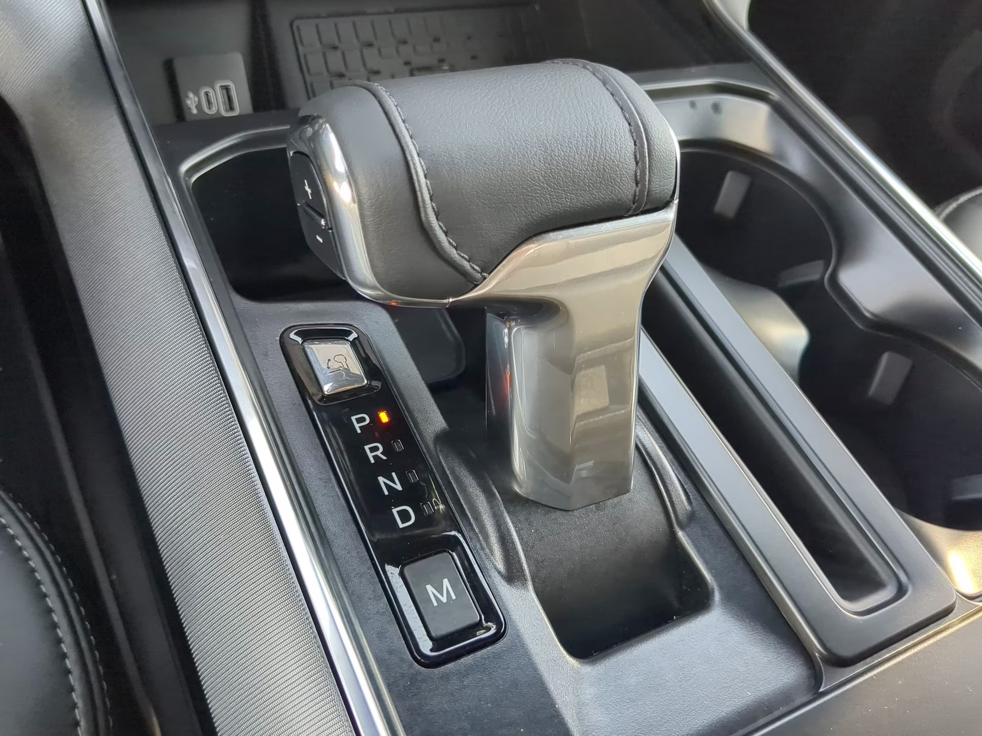 2026 Avalanche Ford F-150 Platinum Crew Cab Pickup 4X4 Truck
