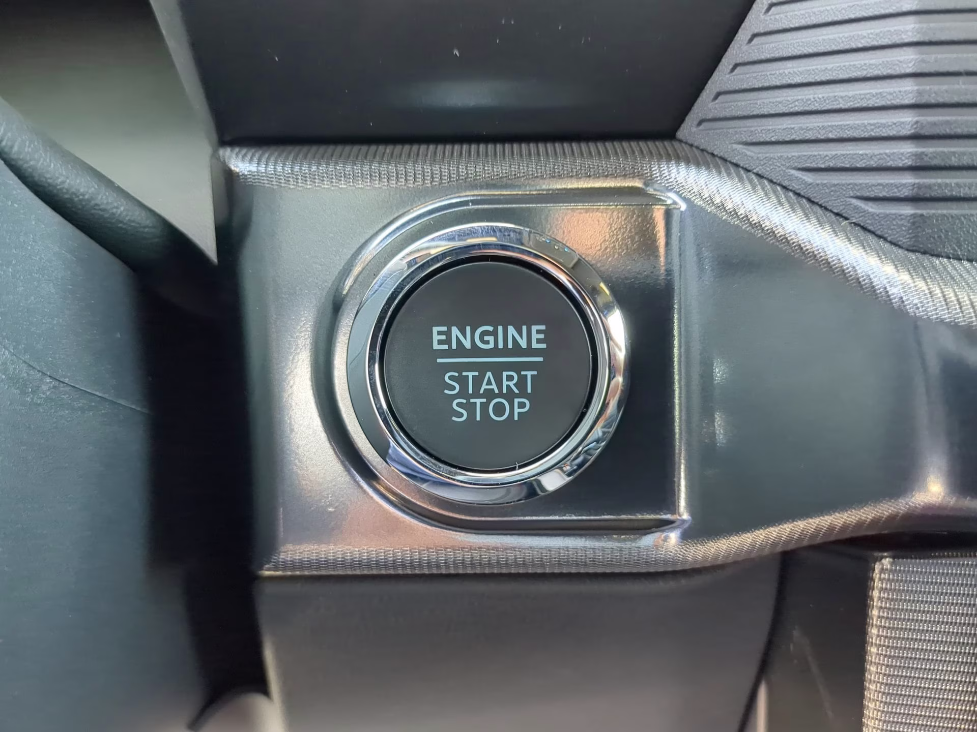 2026 Avalanche Ford F-150 Platinum Crew Cab Pickup 4X4 Truck