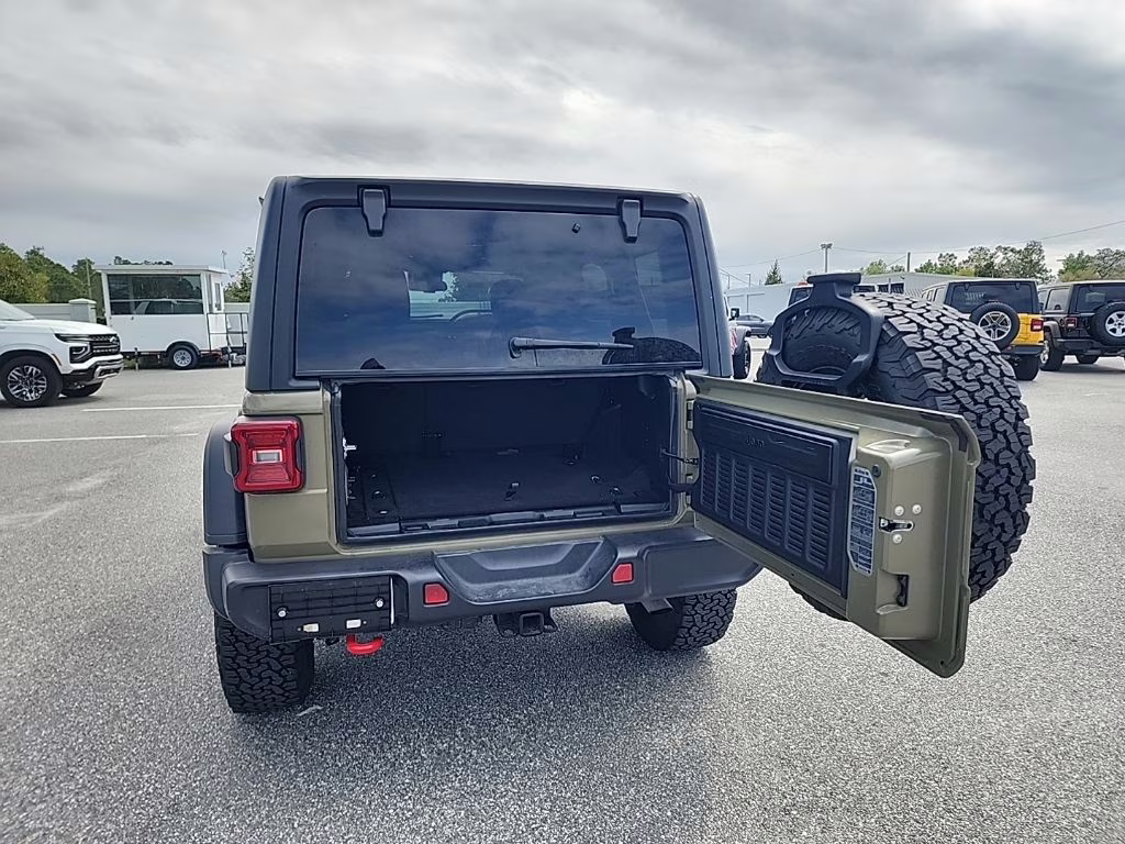 2025 Mojito Clearcoat Jeep Wrangler Rubicon 4X4 SUV
