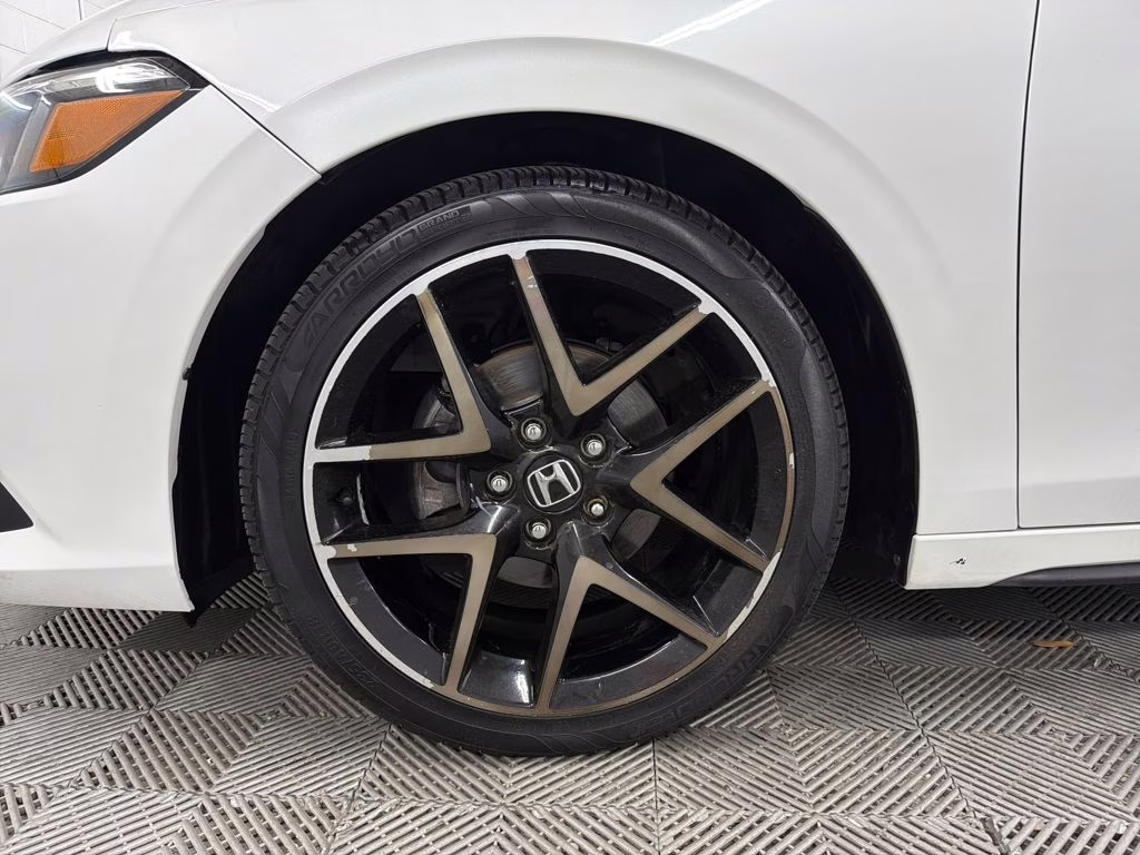 2022 Platinum White Pearl Honda Civic Sport Touring FWD Hatchback