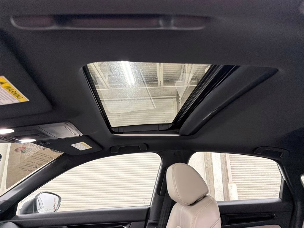 2022 Platinum White Pearl Honda Civic Sport Touring FWD Hatchback