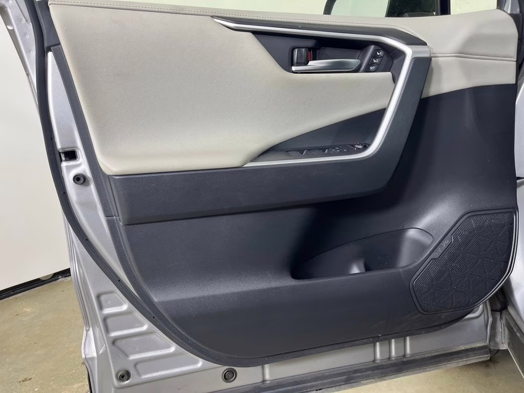 2023 Silver Sky Metallic Toyota RAV4 Limited AWD SUV