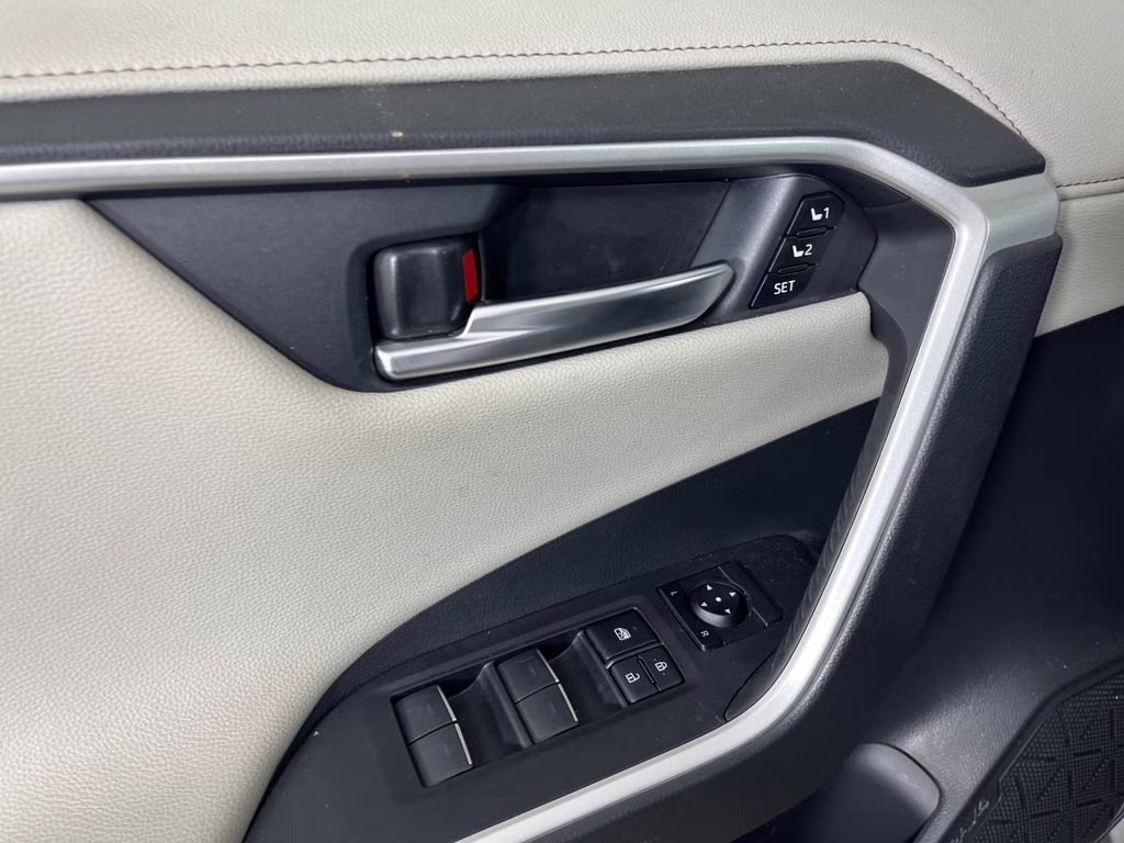 2023 Silver Sky Metallic Toyota RAV4 Limited AWD SUV