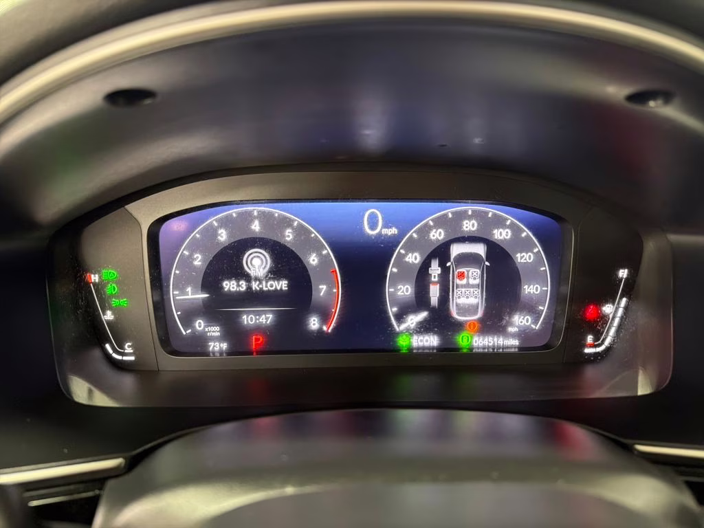 2022 Platinum White Pearl Honda Civic Sport Touring FWD Hatchback