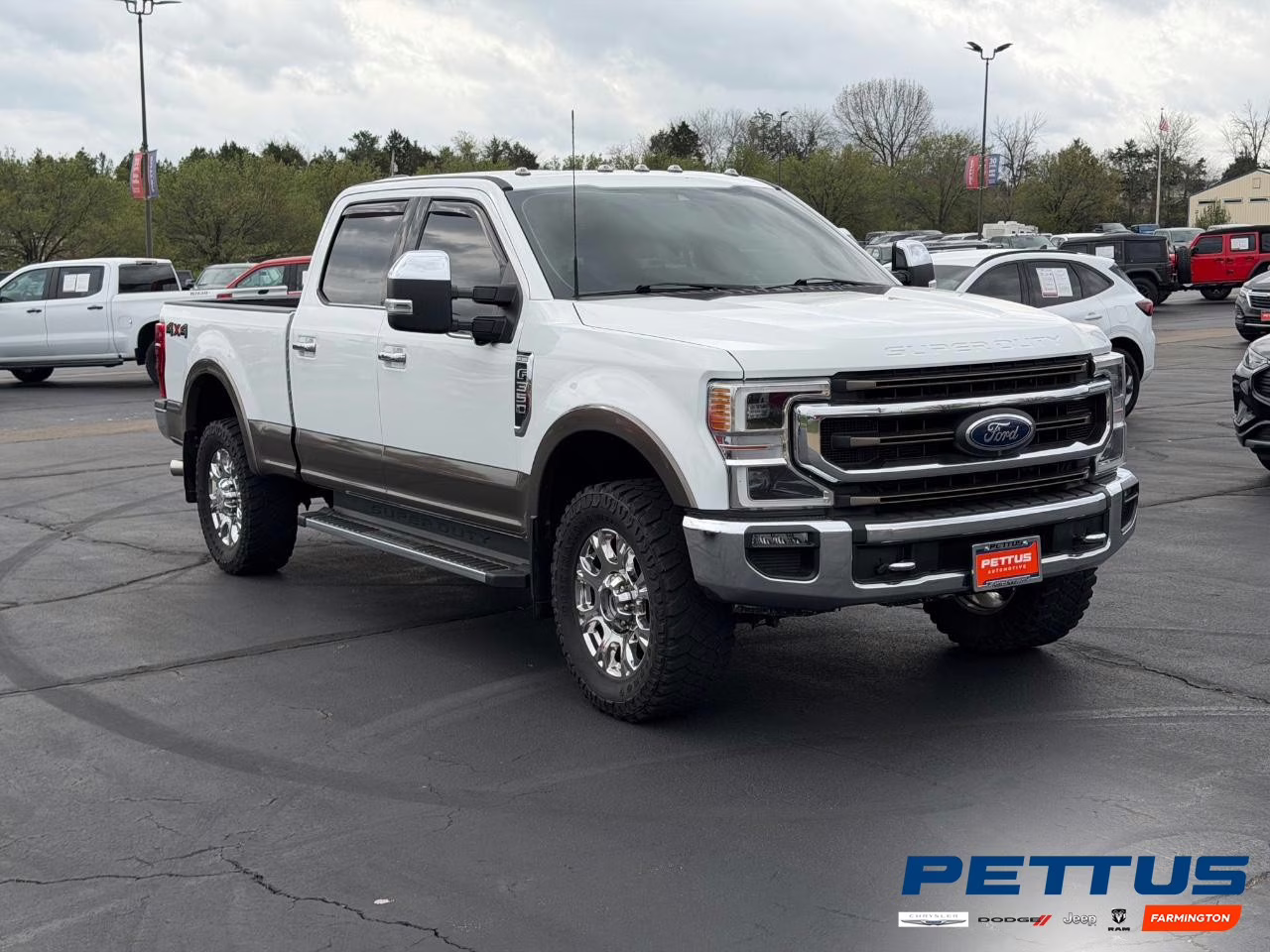 2022 Oxford White Ford Super Duty F-350 SRW King Ranch 4X4 Truck