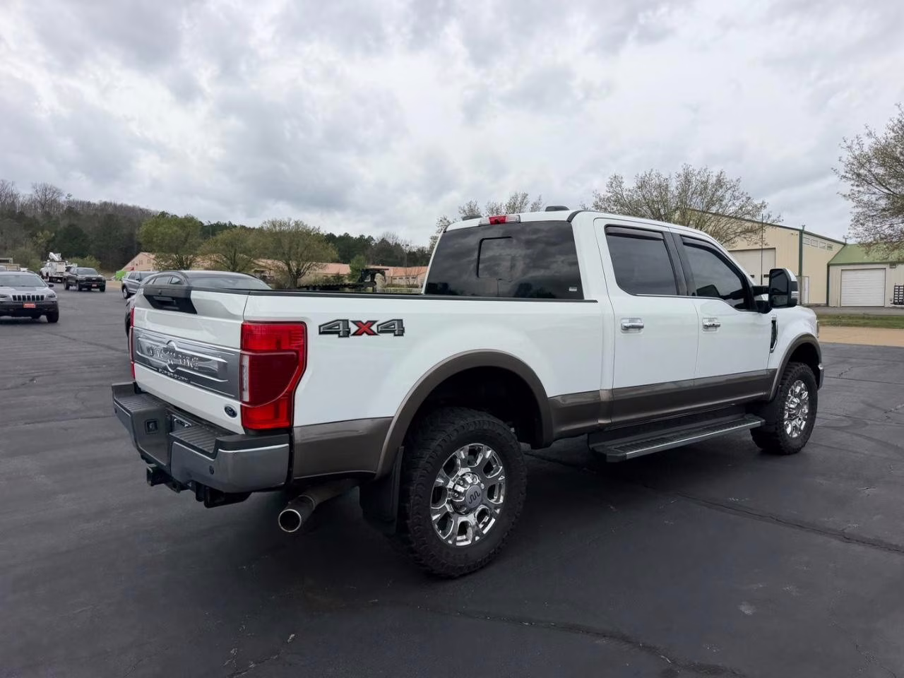 2022 Oxford White Ford Super Duty F-350 SRW King Ranch 4X4 Truck