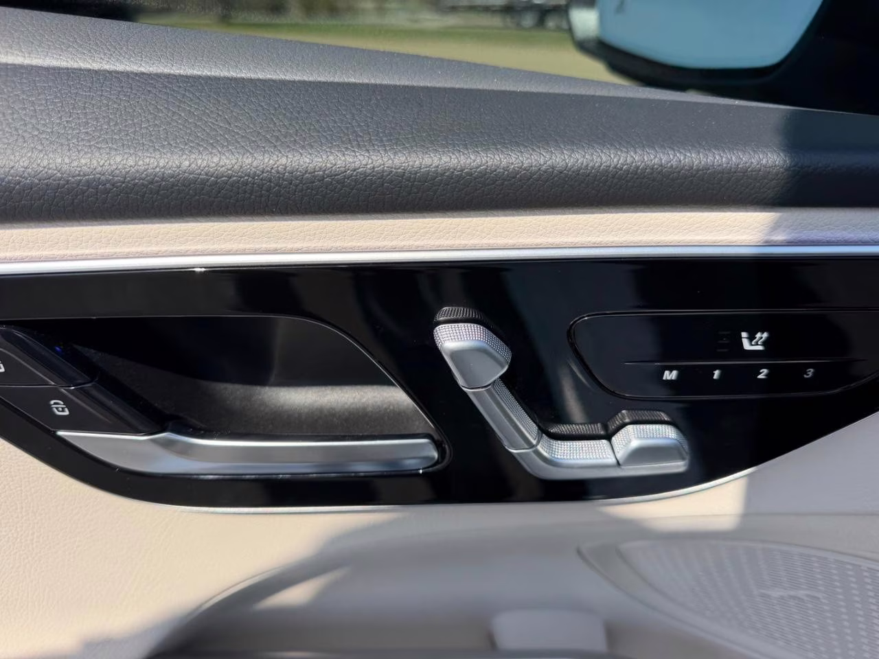 2025 Polar White Mercedes-Benz C-Class C 300 4MATIC AWD Sedan