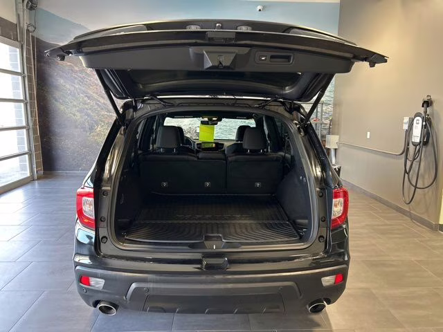 2019 Black Honda Passport Touring FWD SUV