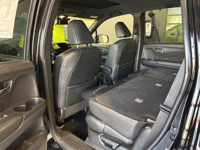 2019 Black Honda Passport Touring FWD SUV