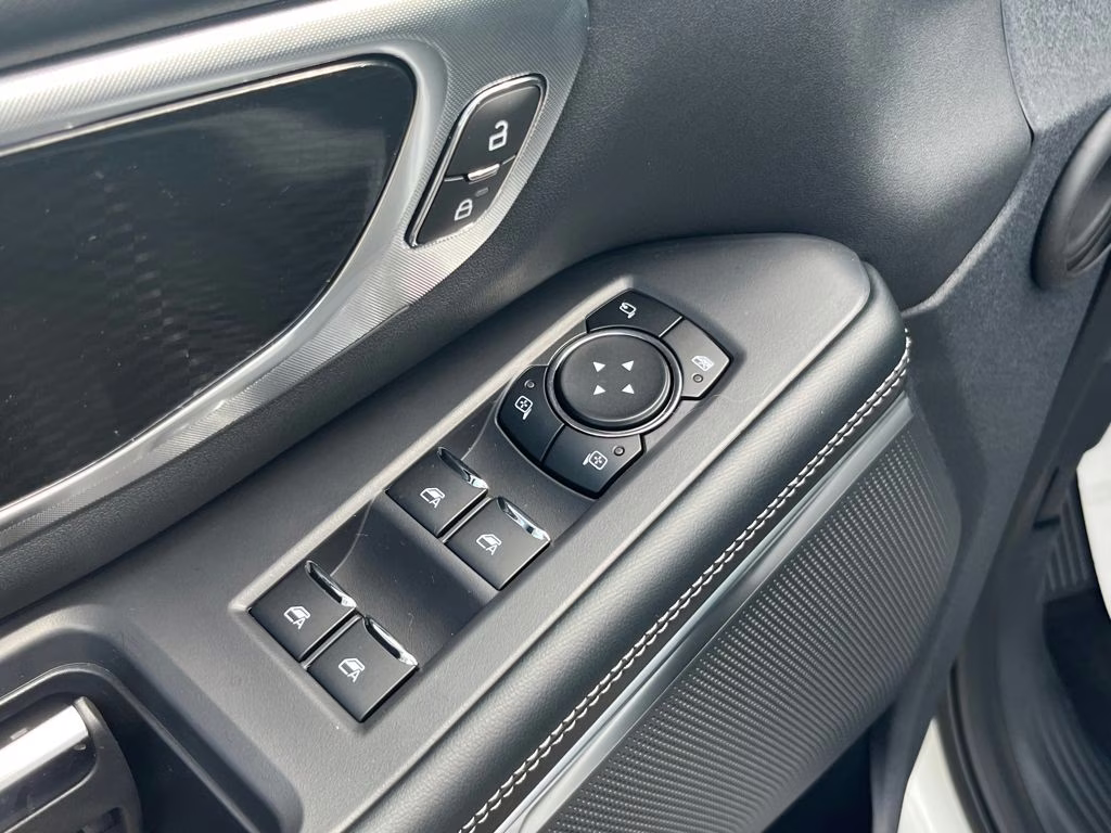 2026 White Ford Expedition Platinum 4X4 SUV