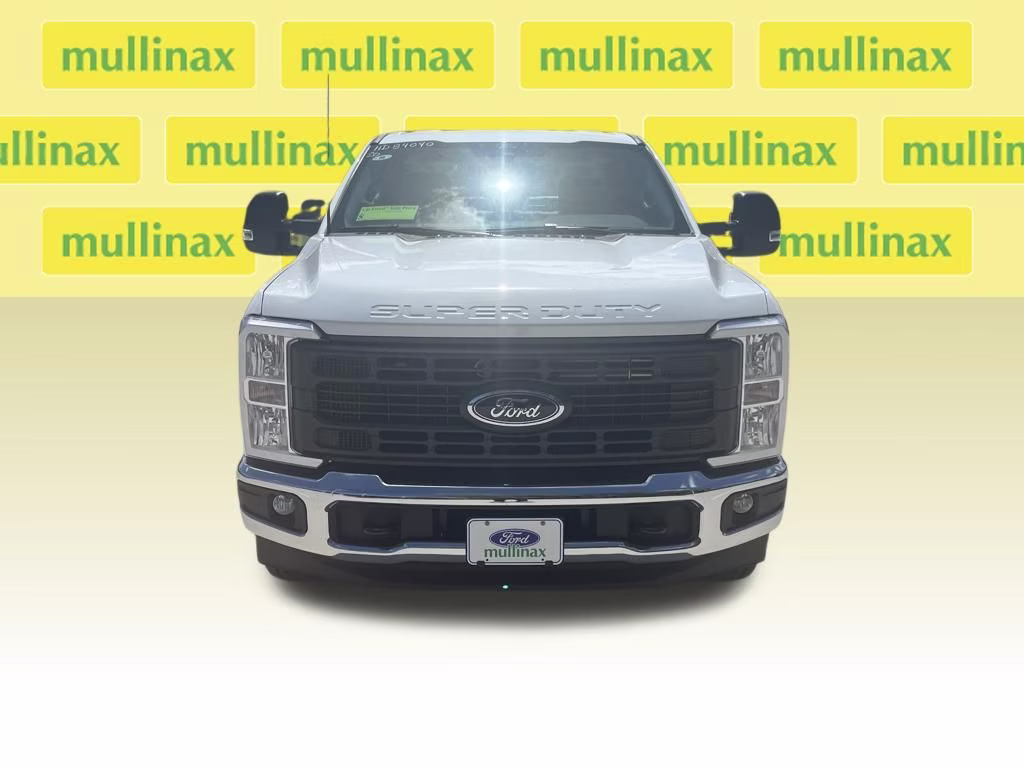 2026 Oxford White Ford Super Duty F-250 SRW XL RWD Truck