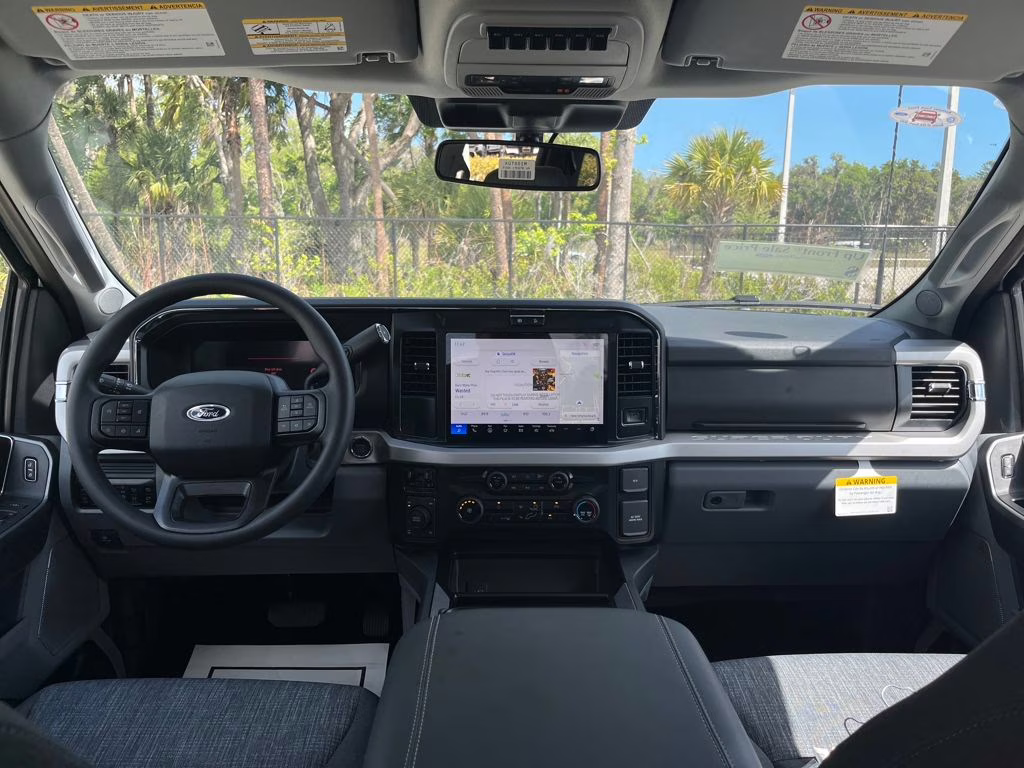 2026 Oxford White Ford Super Duty F-250 SRW XLT 4X4 Truck