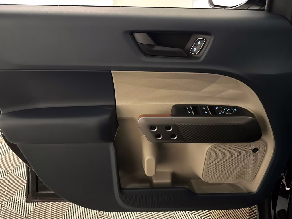 2026 Shadow Black Ford Maverick Lariat AWD Truck