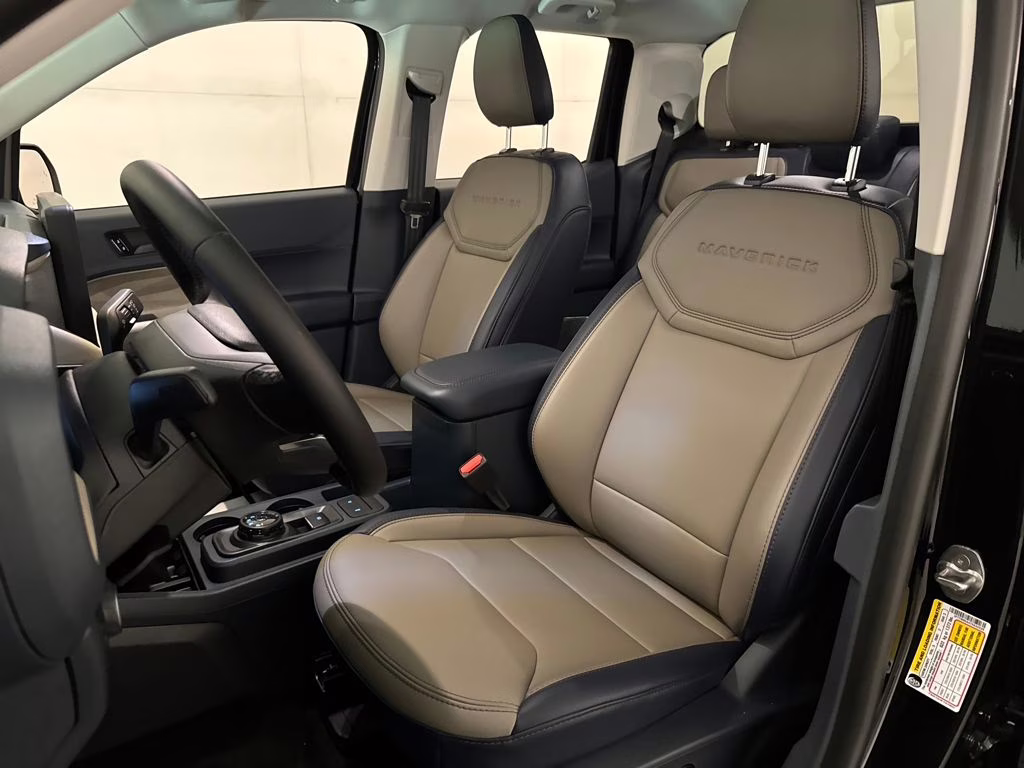 2026 Shadow Black Ford Maverick Lariat AWD Truck