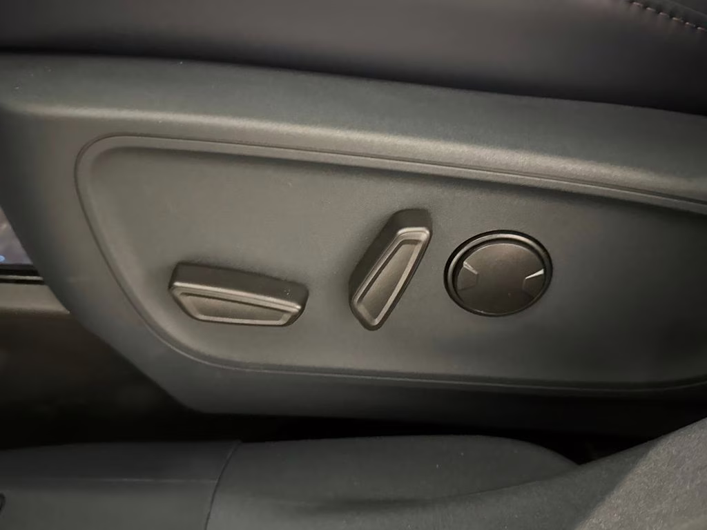 2026 Shadow Black Ford Maverick Lariat AWD Truck