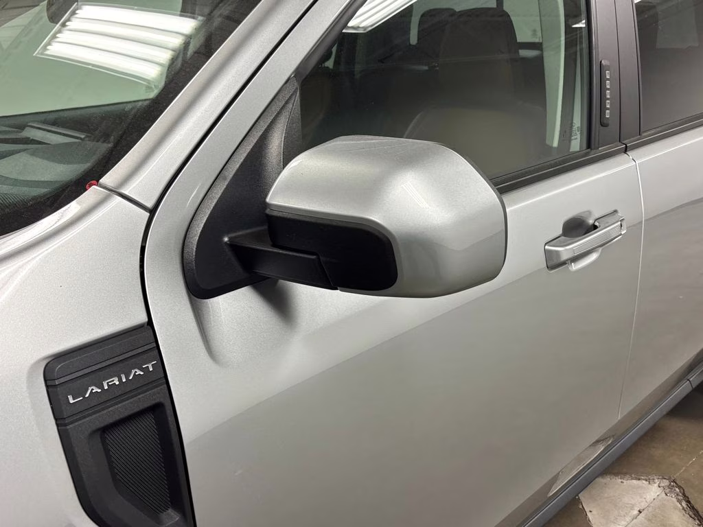 2022 Silver Metallic Ford Maverick Lariat FWD Truck