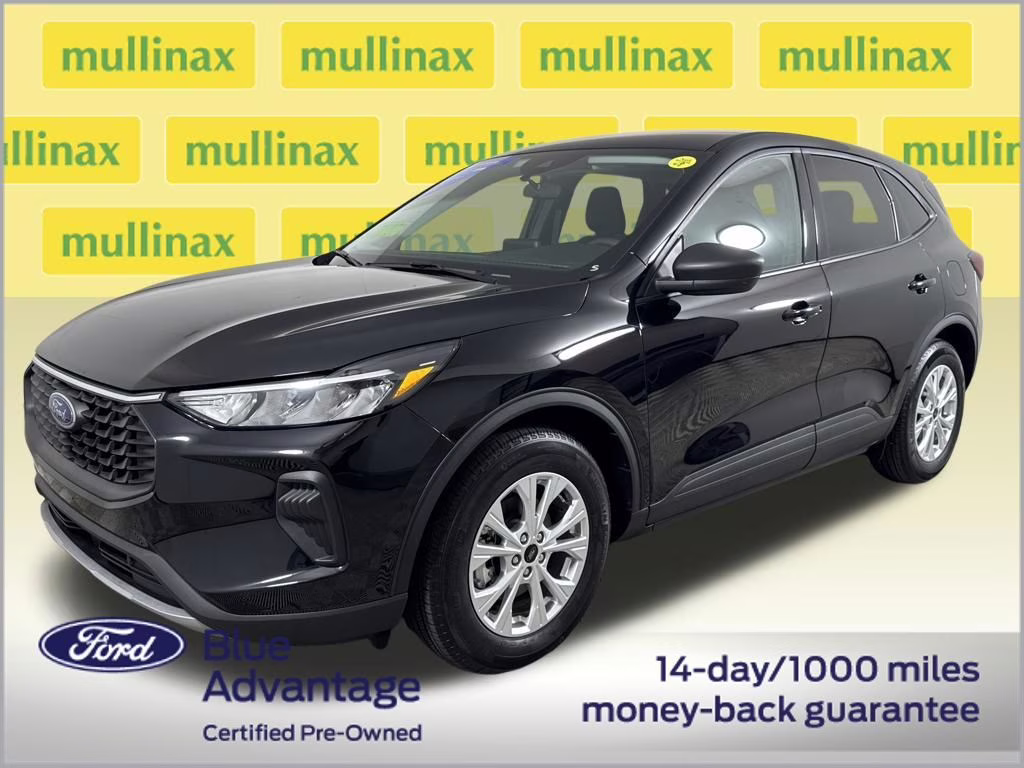 2025 Agate Black Metallic Ford Escape Active FWD SUV