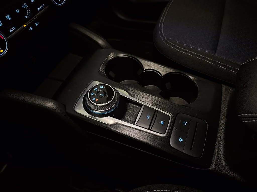 2025 Agate Black Metallic Ford Escape Active FWD SUV