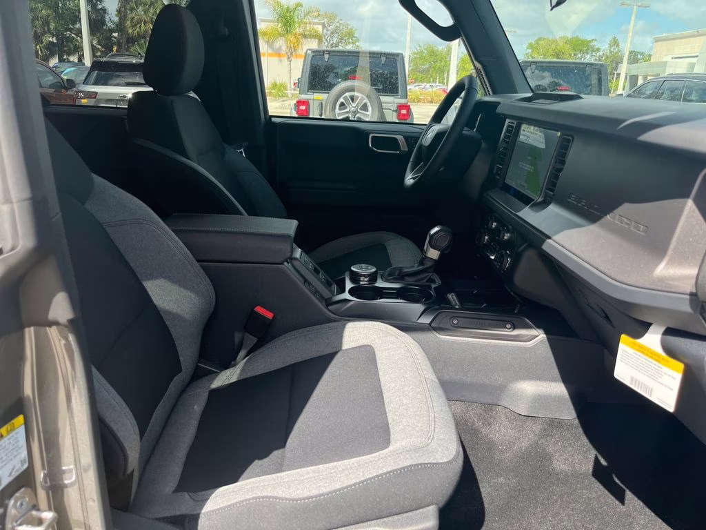 2026 Gray Metallic Ford Bronco Big Bend 4X4 SUV