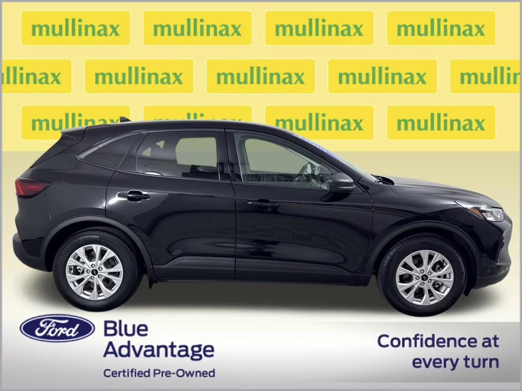 2025 Agate Black Metallic Ford Escape Active FWD SUV