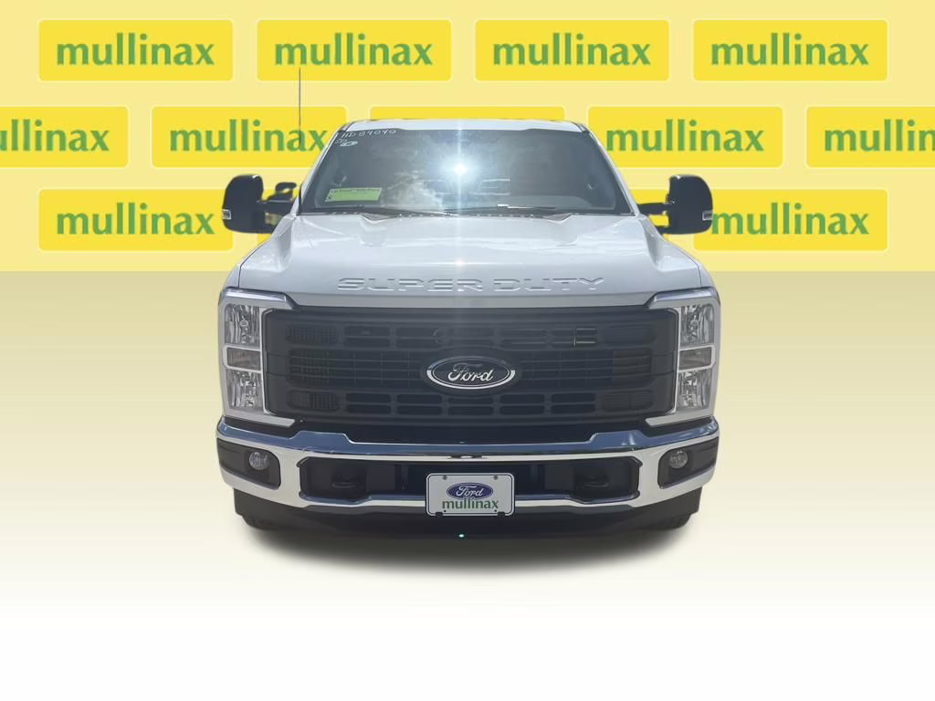 2026 Oxford White Ford Super Duty F-250 SRW XL RWD Truck