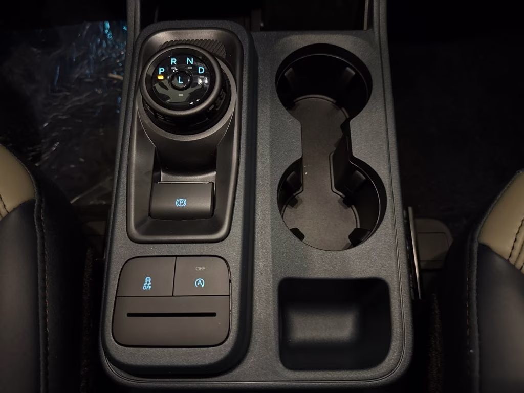 2026 Shadow Black Ford Maverick Lariat AWD Truck