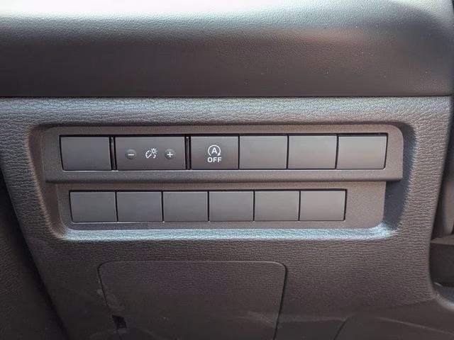 2026 Black Diamond Mitsubishi Outlander ES FWD SUV