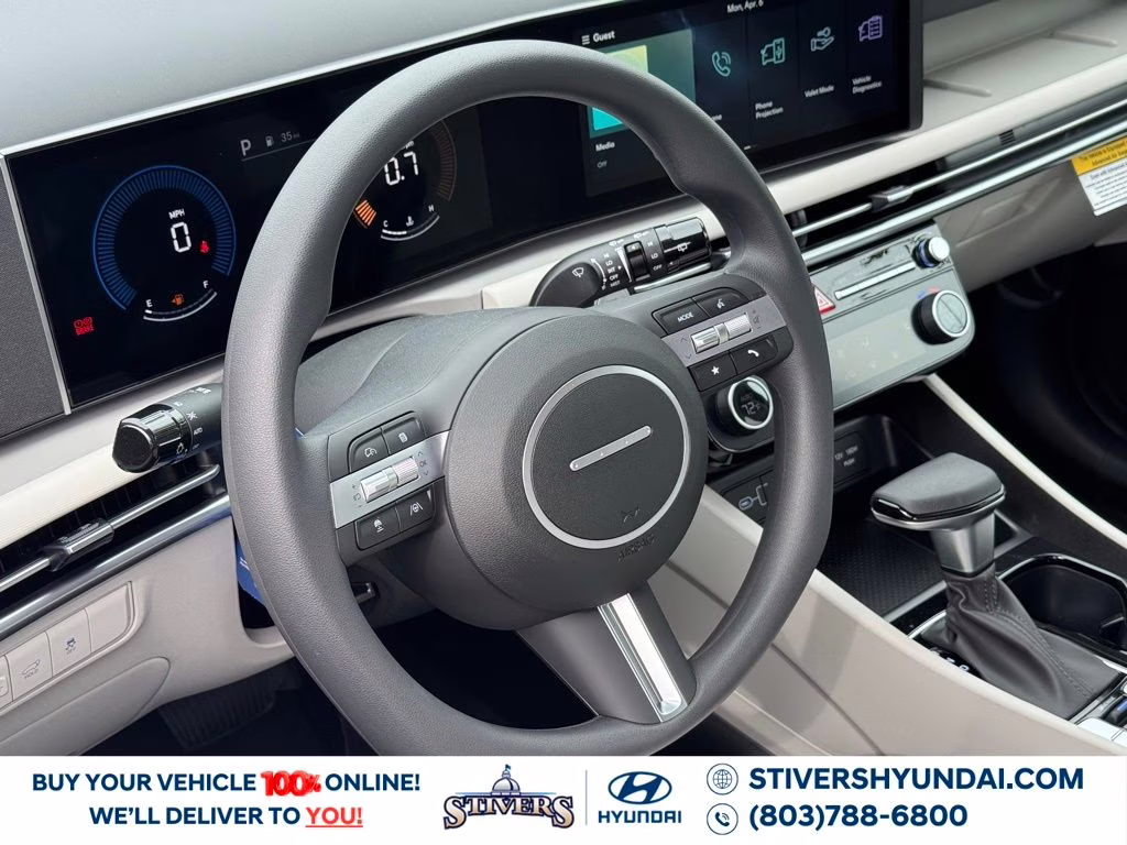 2026 White Pearl Hyundai Tucson SEL FWD SUV