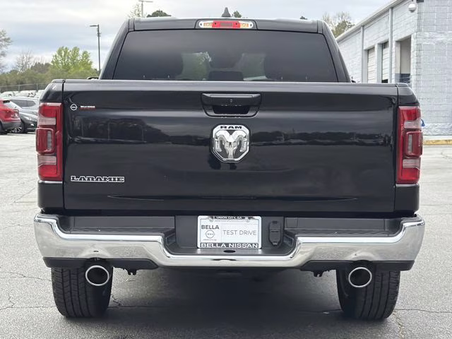2024 Diamond Black Crystal Pearlcoat Ram 1500 Laramie RWD Truck