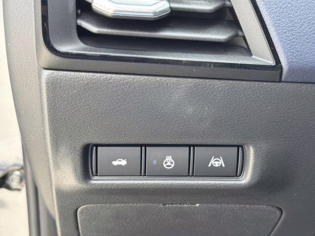 2026 Gun Metallic Nissan Sentra SL FWD Sedan