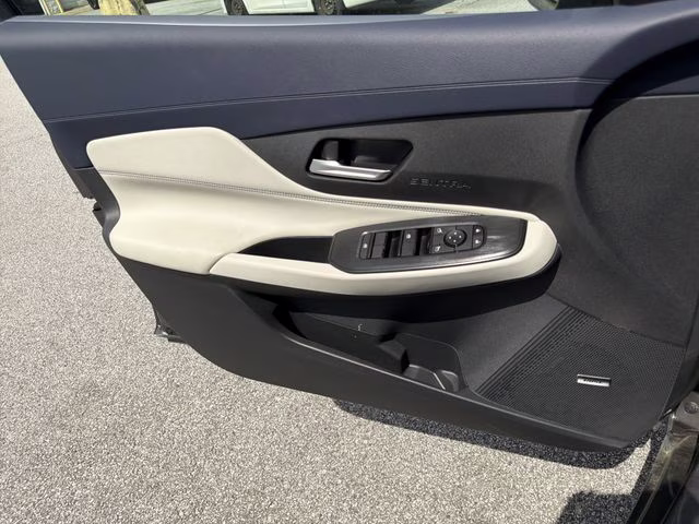 2026 Gun Metallic Nissan Sentra SL FWD Sedan
