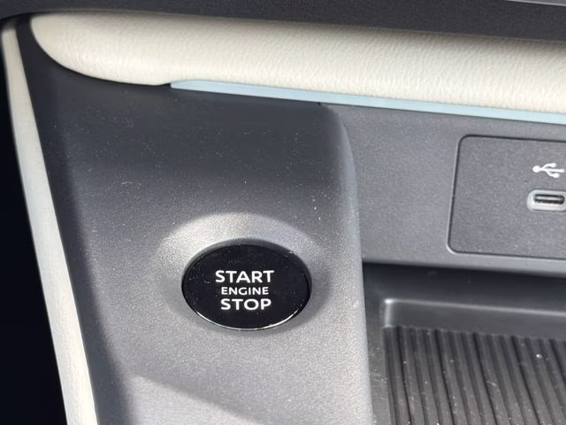2026 Gun Metallic Nissan Sentra SL FWD Sedan