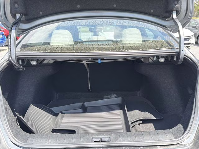 2026 Gun Metallic Nissan Sentra SL FWD Sedan