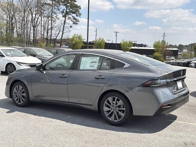 2026 Gun Metallic Nissan Sentra SL FWD Sedan