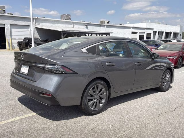 2026 Gun Metallic Nissan Sentra SL FWD Sedan