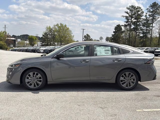 2026 Gun Metallic Nissan Sentra SL FWD Sedan