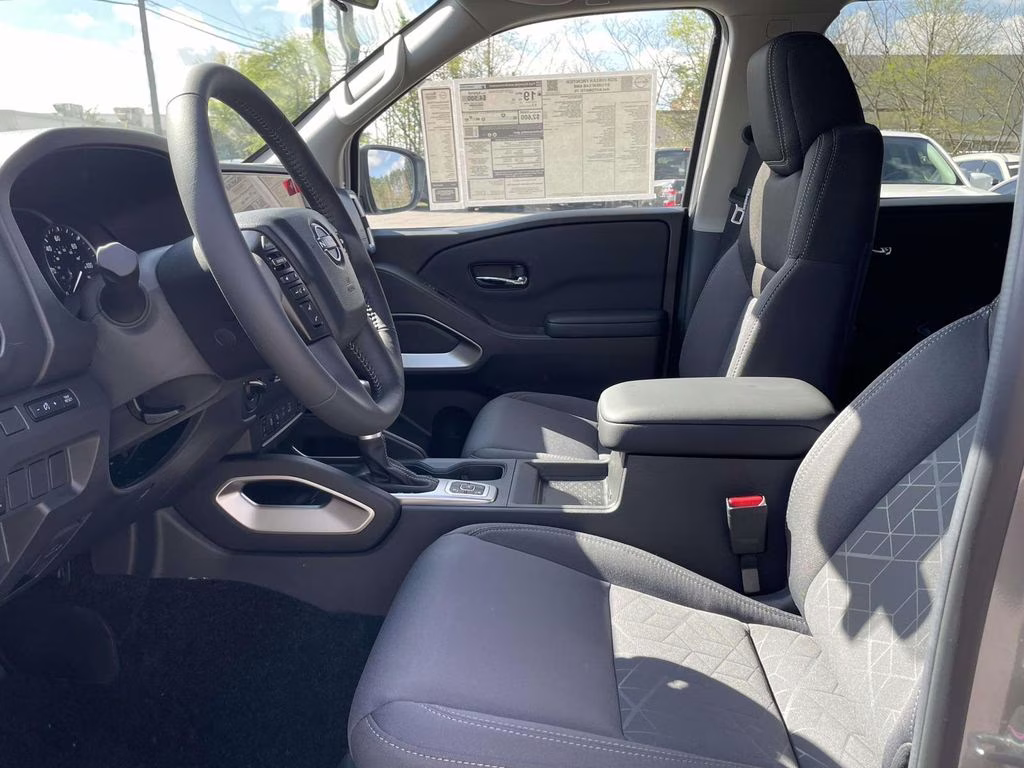 2026 Gun Metallic Nissan Frontier SV 4X4 Truck