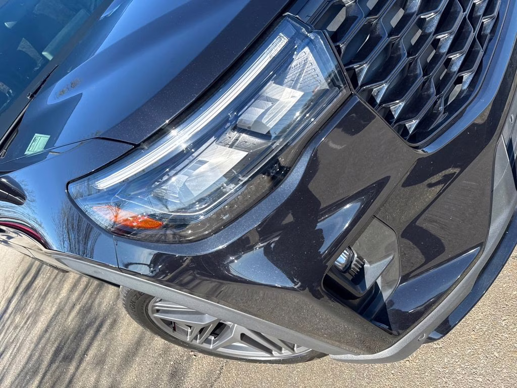 2025 Black Metallic Ford Explorer ST-Line 4X4 SUV