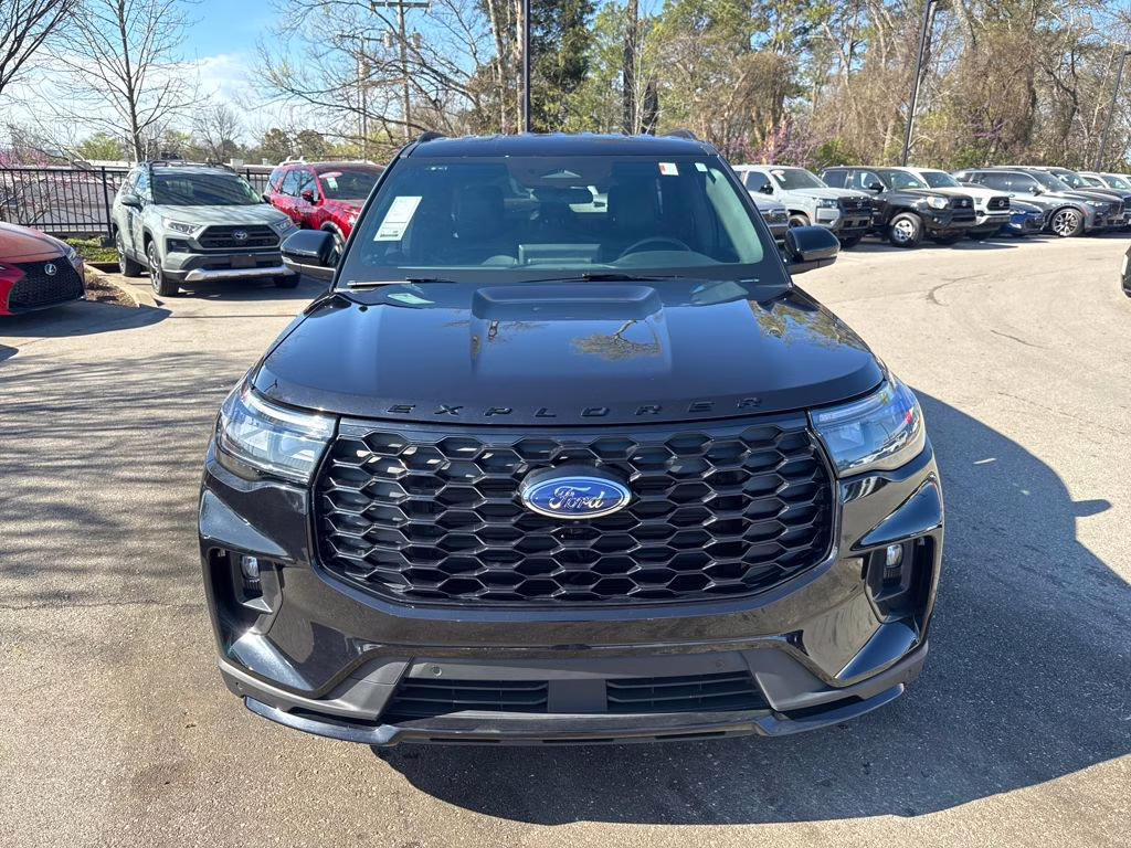 2025 Black Metallic Ford Explorer ST-Line 4X4 SUV