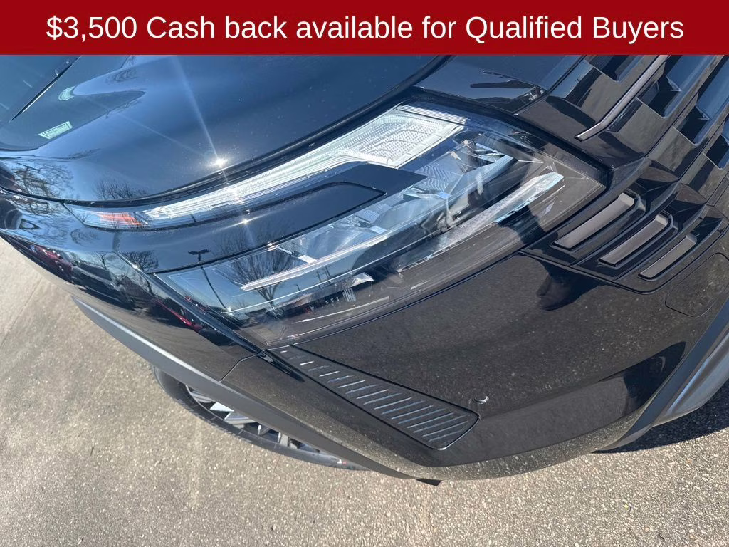 2026 Super Black Nissan Pathfinder Platinum 4X4 SUV