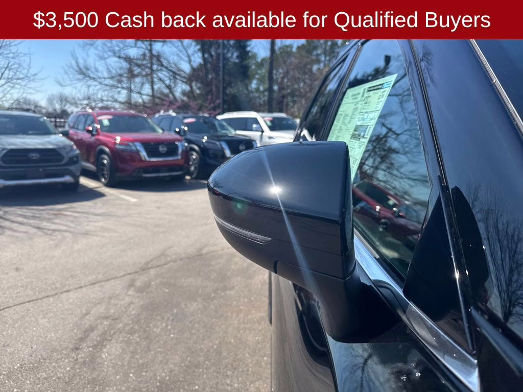 2026 Super Black Nissan Pathfinder Platinum 4X4 SUV