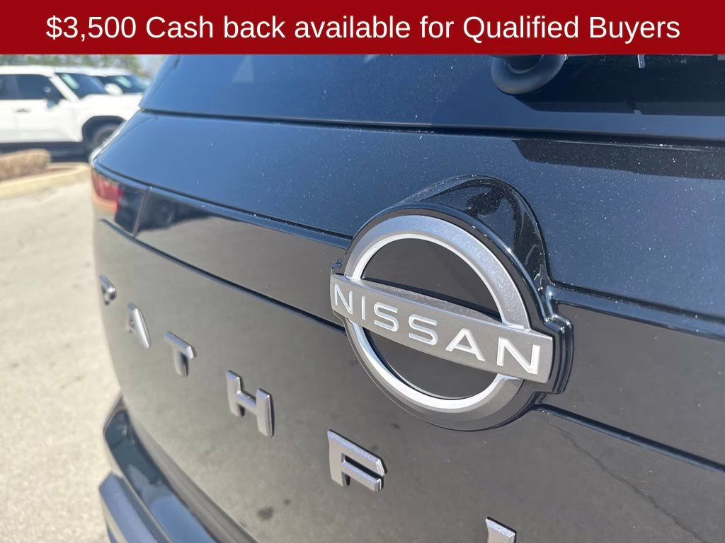 2026 Super Black Nissan Pathfinder Platinum 4X4 SUV